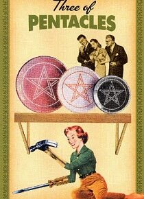 Housewives Tarot. Полнолуние ноября. Тройка Пентаклей